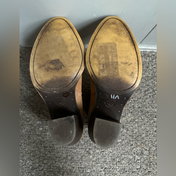 Lucky Brand Esperanza Tan Ankle Booties - Picture 5 of 6